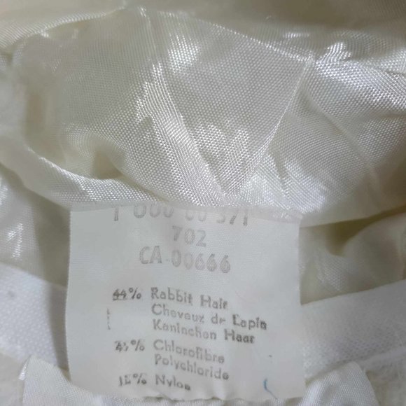 Elegant White Fuzzy Hat - Picture 7 of 9